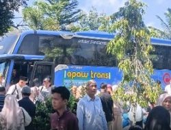 Bupati Fadhil Arief Sambut Kepulangan Jama’ah Haji